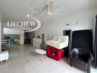 Condominium For Sale in Gardens Ville