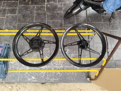 Sport Rim Yamaha 135LC V7 Original 
