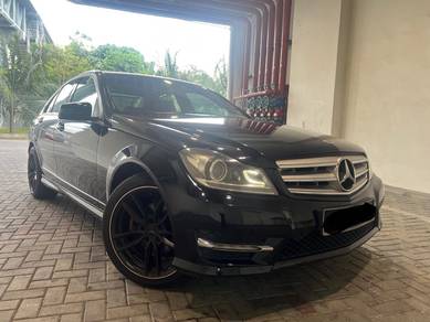 Mercedes Benz C200 200 CGI BlueEFCY AVNTGRDE(CKD) in Kajang, SGR
