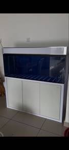 4ft used white aquarium