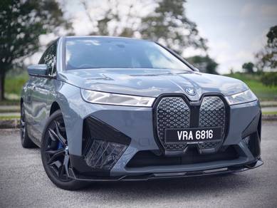 BMW iX XDRIVE40 in Sungai Besi, KUL