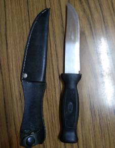 knife