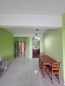 Apartment For Sale in Taman Anggerik Villa 2