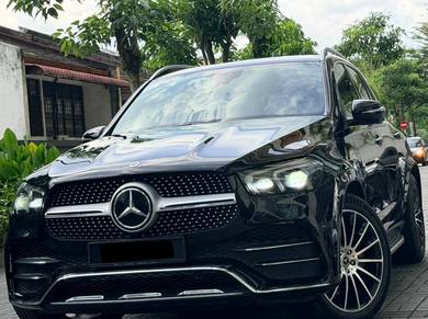 Mercedes Benz GLE450 Coupe 450 4MATIC AMG LINE in Puchong, SGR