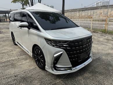 Toyota Alphard EXECUTIVE LOUNGE in Puchong, SGR