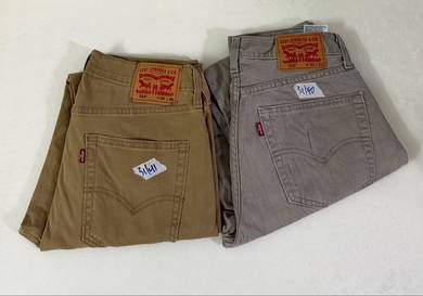 Levi’s Jeans sz 30 Combo::..