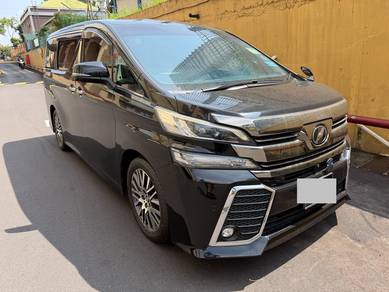Toyota Vellfire ZG in Sri Petaling, KUL