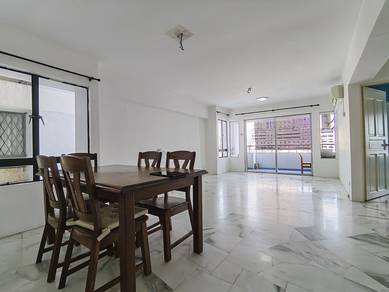 Condominium For Sale in Le Jardine