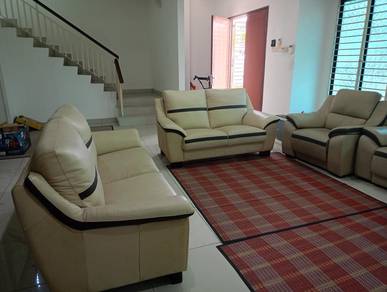3 Set Sofa Untuk Dijual
