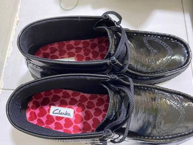 Clarks buy 1 free 1