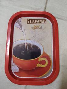 metal tray