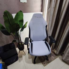 Secretlab TITAN Evo 2022 Series Gaming Chair - Lig