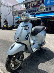 Vespa Primavera 150