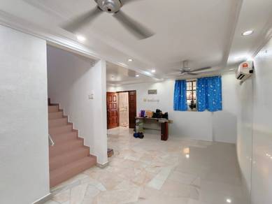 2-storey Terraced House For Sale in Greenlane,PNG