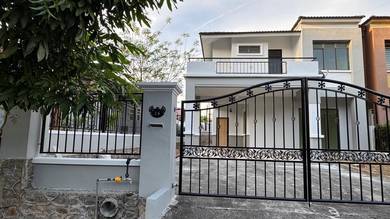 Semi-Detached House For Sale in Kluang,JHR