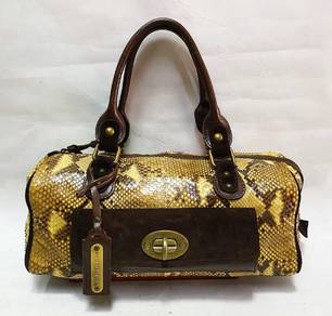 Via Repubblica Italia Handbag Black Genuine Python
