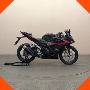 Honda CBR150R