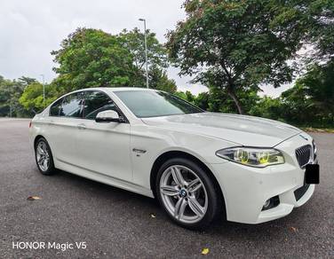 2015 BMW 528i 28i M SPORT