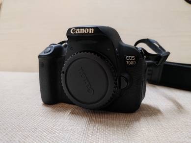 Canon dslr eos 700D +  2 lens Canon 