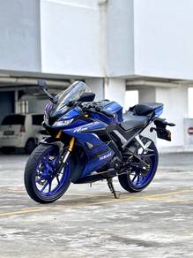 Yamaha R15