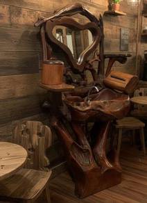 Antique Wash basin