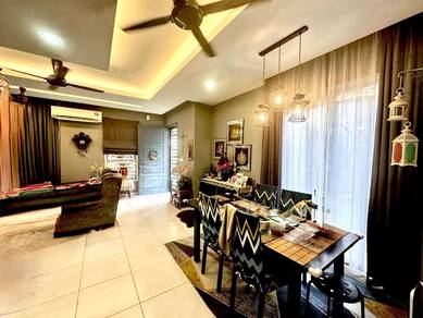 Semi-Detached House For Sale in Puncak Alam,SGR
