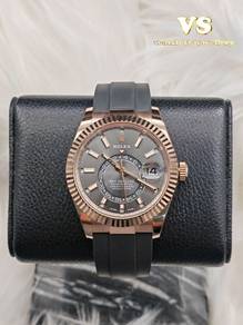 Rolex Sky-Dweller 326235
