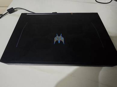 Predator Helios 300 RTX3060 6GB VRAM!!