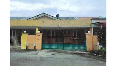 1-storey Terraced House For Sale in Miri,SWK