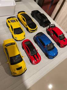 Diecast skala 1/32