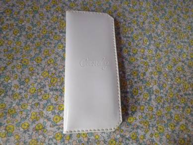 白色紙幣錢包 white purse (can put notes and cards only)