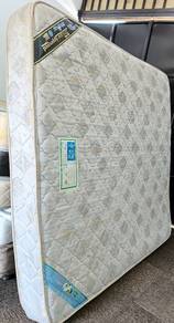 King Size Tebal 10inci Spring Mattress 