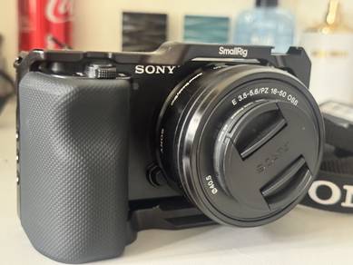 sony zv-e10 with kit lens