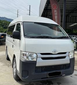 2016 Toyota Hiace