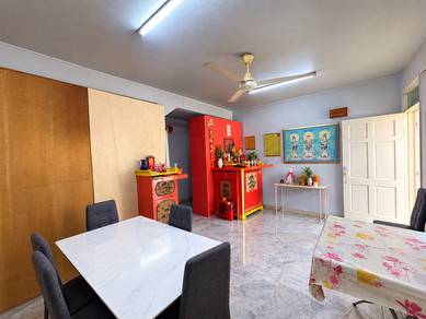 3-storey Terraced House For Sale in Kepong,KUL