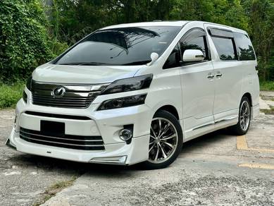 Toyota Vellfire Z in Skudai, JHR