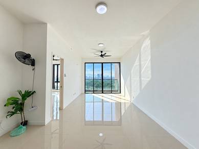 Condominium For Rent in Evoke Residence