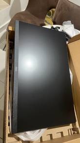 2K 180hz AOC gaming monitor to sell (100% NEW) 