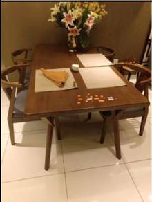 6 Seaters Solid Wood Dining Set - NEGOTIABLE
