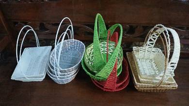 BASKET LIKE NEW(BORONG 14PCS xrm8) SELF PICK UP 