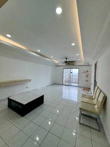 Condominium For Rent in Endah Ria