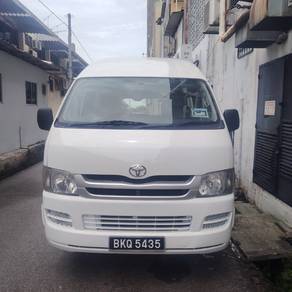 Toyota Hiace 2.5 Window Van 2010