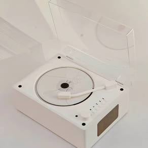 Multifunctional CD player 