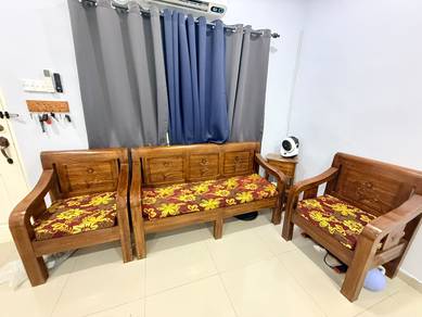 Kerusi jati