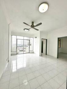 Apartment For Sale in Desa Bistari (Gelugor)