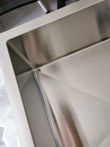 Stainless Steel Kitchen Sink 