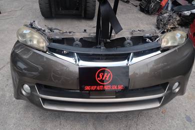TOYOTA WISH ZGE20 NOSE CUt