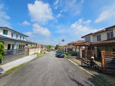 Semi-Detached House For Sale in Semenyih,SGR