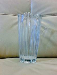 Australian Vase Glass (Made in Australia, 2005)