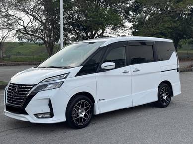 Nissan Serena S-HYBRID HIGHWAY STAR in Sungai Besi, KUL